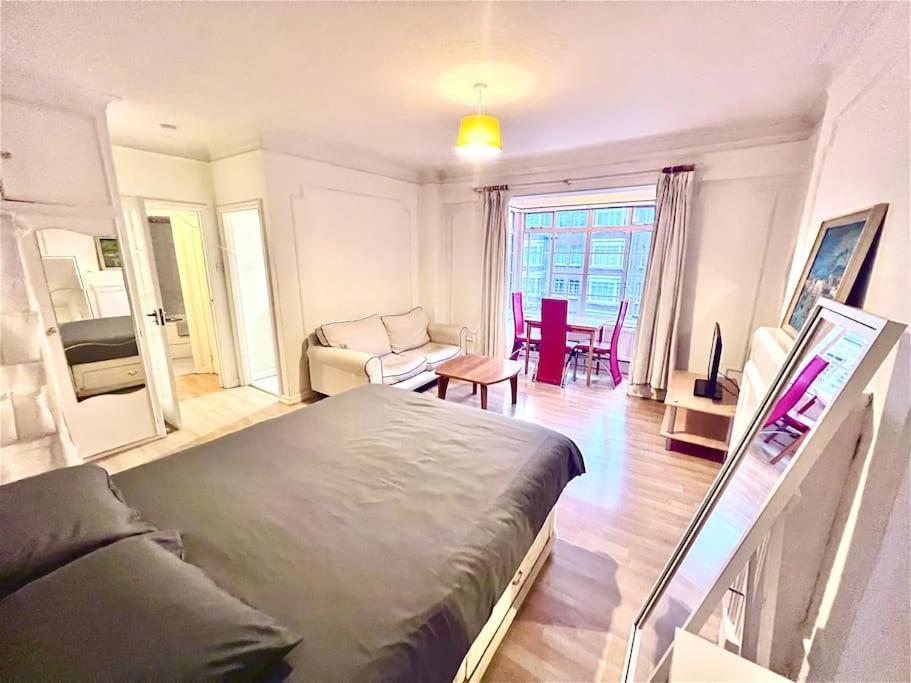King-Sized Studio, 6Th Floor + Lift, Regent'S Park London Ngoại thất bức ảnh