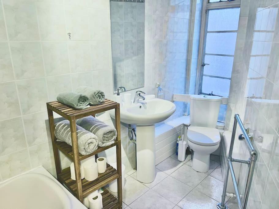 King-Sized Studio, 6Th Floor + Lift, Regent'S Park London Ngoại thất bức ảnh